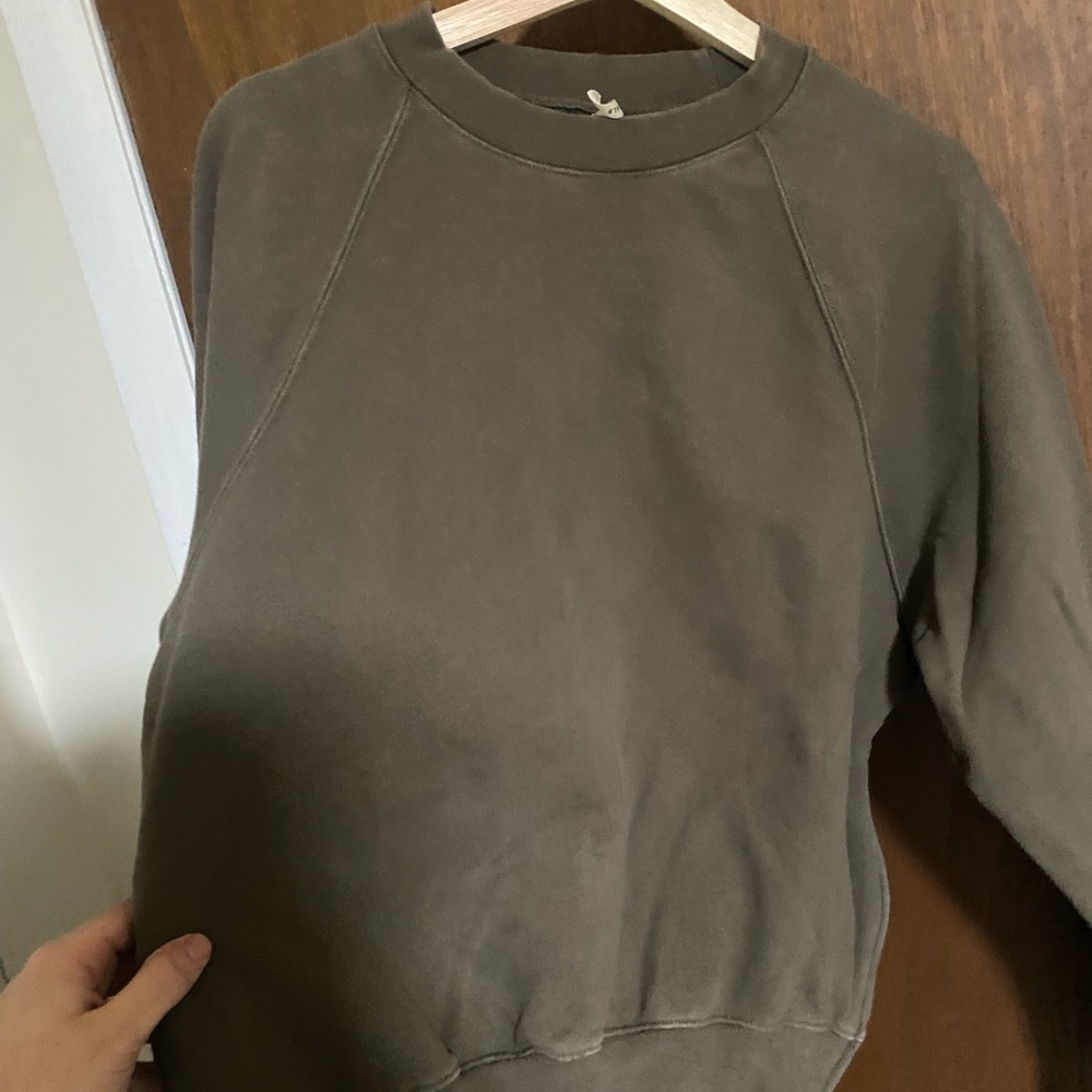 Fog Essentials 2017 Crewneck Zipper Size S - image 4